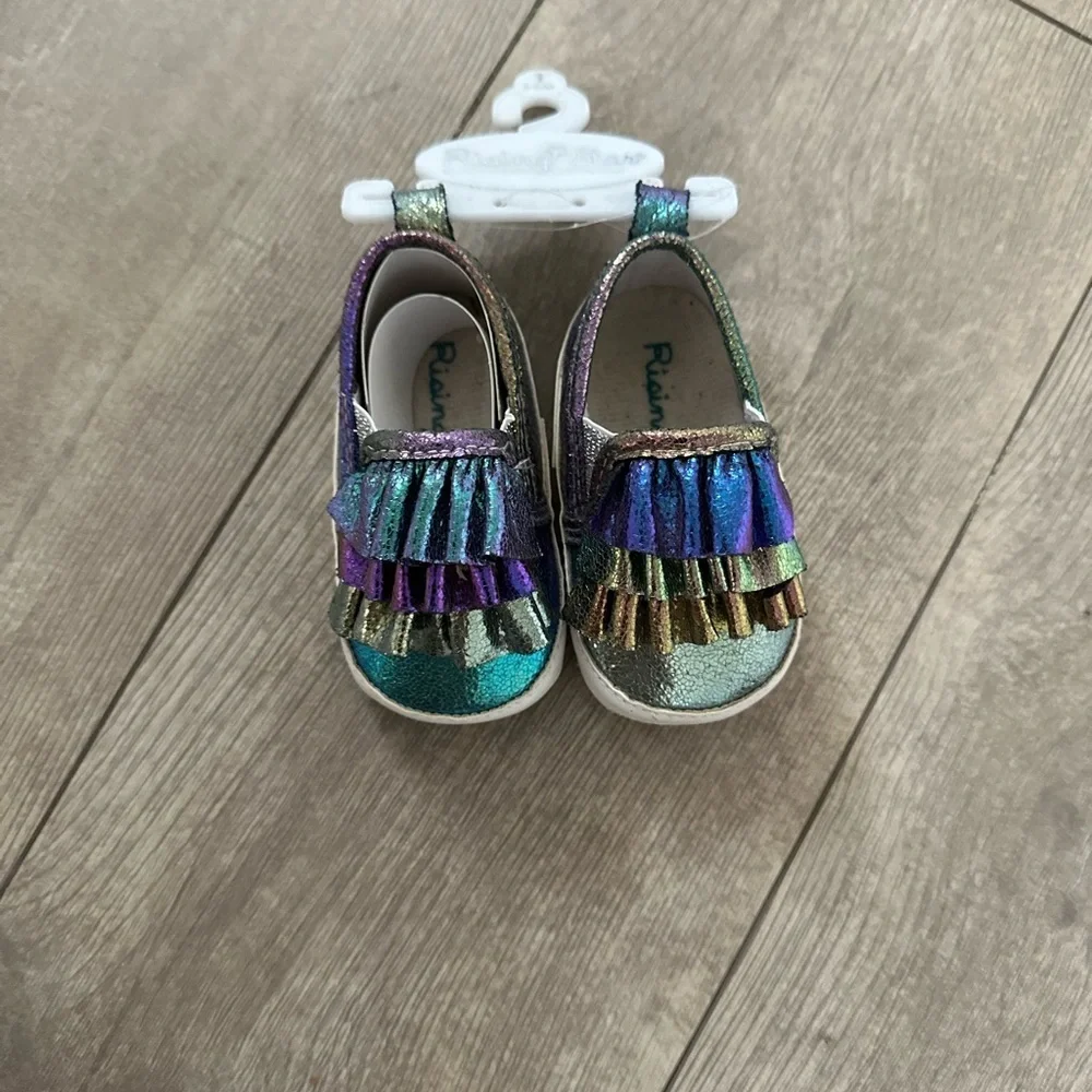 ADORABLE New Glitter rainbow peacock walker shoes baby girl 3-6m rising star